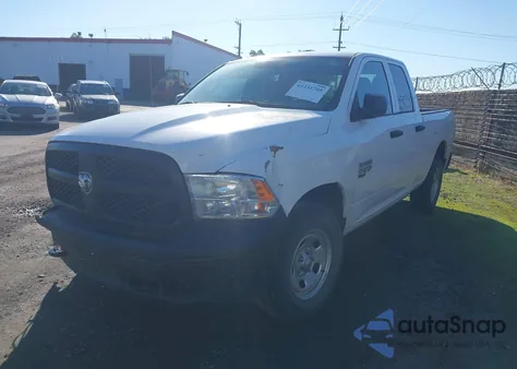 2022 Ram 1500 Classic Tradesman 4X4 6'4 Box z USA, uszkodzony, nr VIN 1C6RR7FG5NS163403